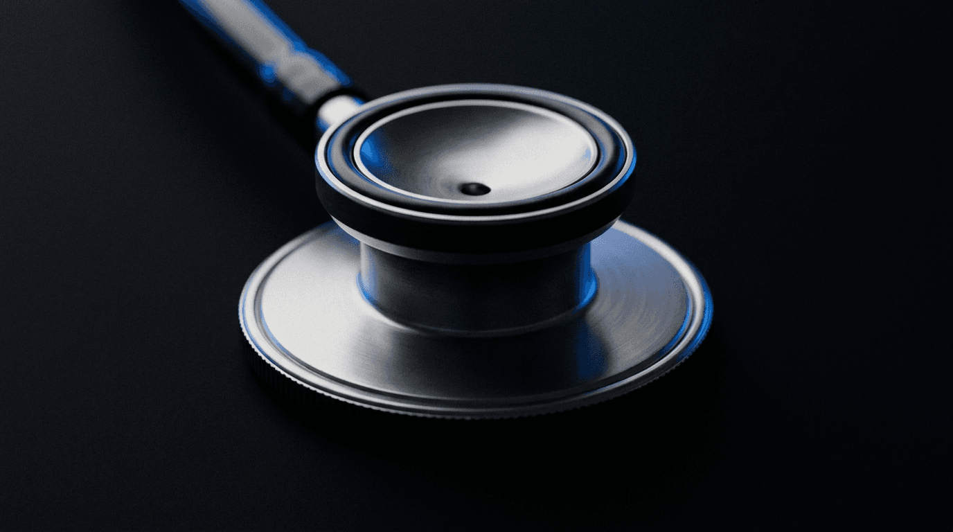 Обложка: MedTech-маркетинг в России 2026: реклама клиник через Я.Директ + контент
